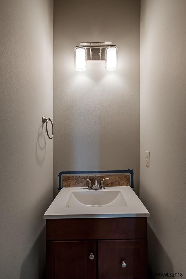 3241 Alexander Ln NE, Albany, OR 97321 - photo 7