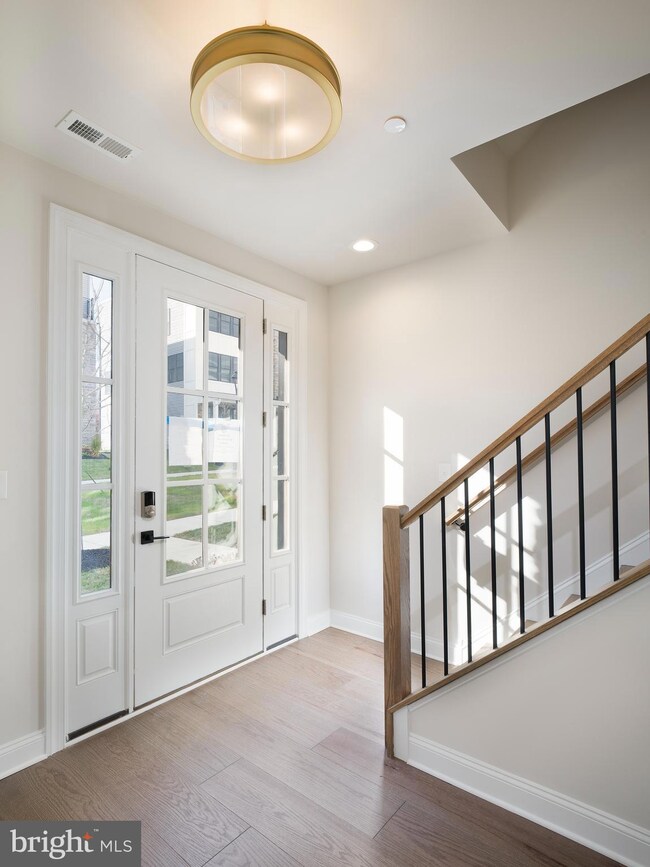 345 Horseshoe Trail unit 16B, Newtown Square, PA 19073 - photo 3