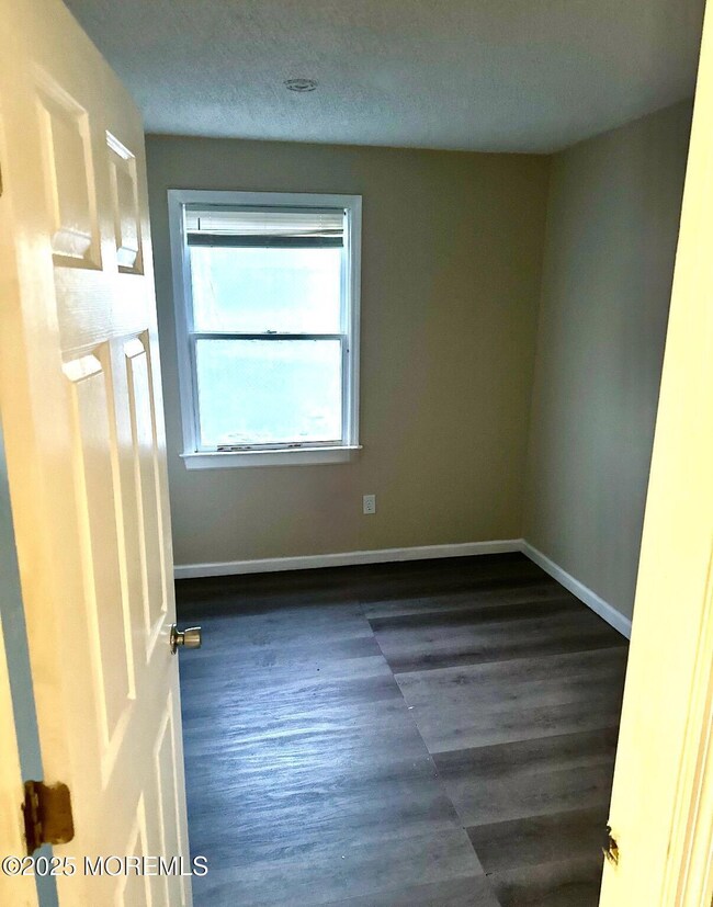 39 Sampson Ave unit 7, Seaside Heights, NJ 08751 - photo 5