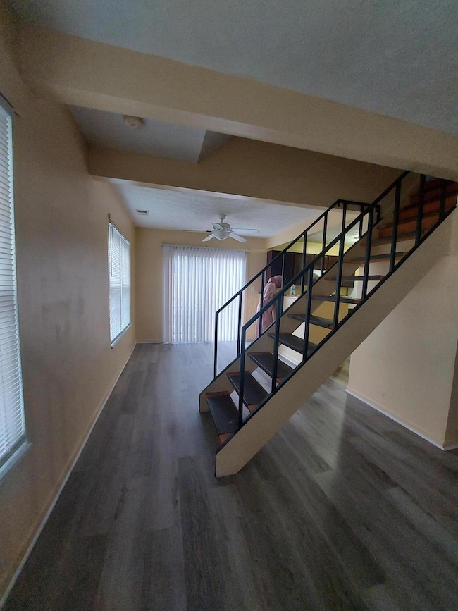 2450 Winding Hills Ct unit 2450, Columbus, OH 43224 - photo 3