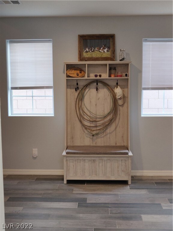 Nice large windows & yes, the bench stays, no more