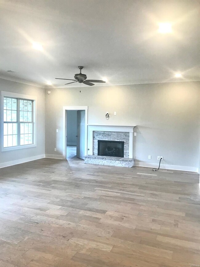 Bright and Inviting Family Room