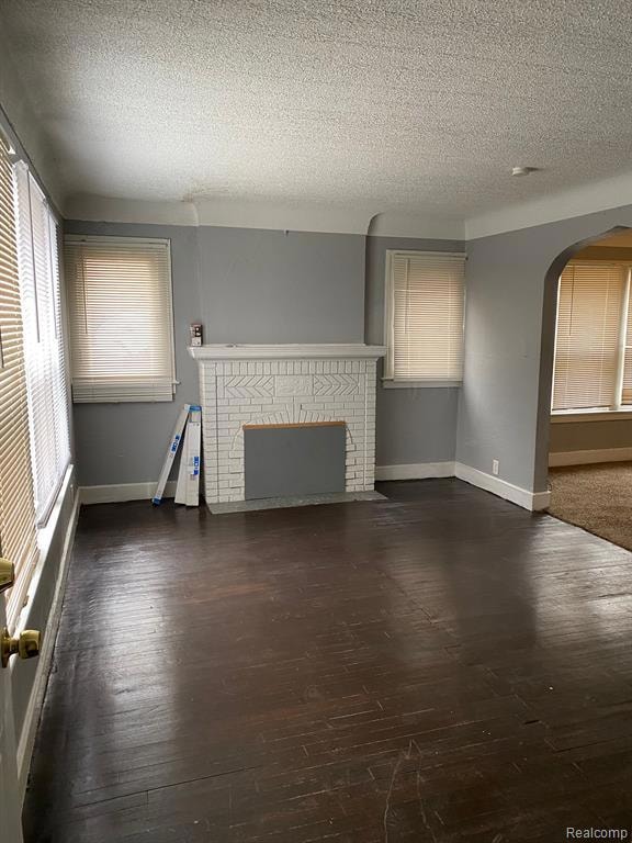 8248 Roselawn St, Detroit, MI 48204 - photo 3