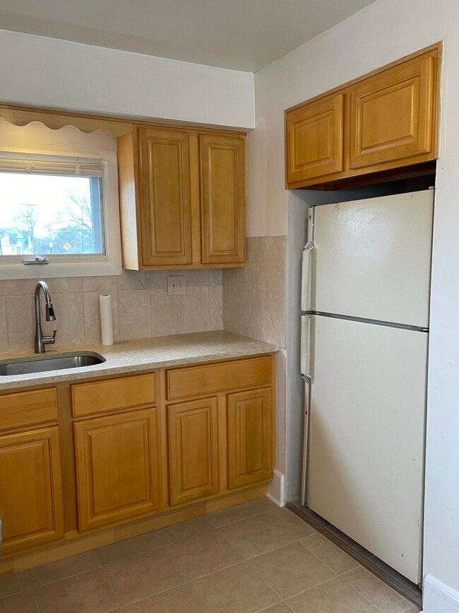 915 State Route 34, Matawan, NJ 07747 - photo 4