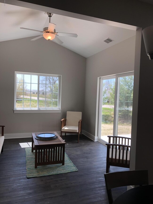 1096 Countryair Dr unit 1, Wayland, MI 49348 - photo 4