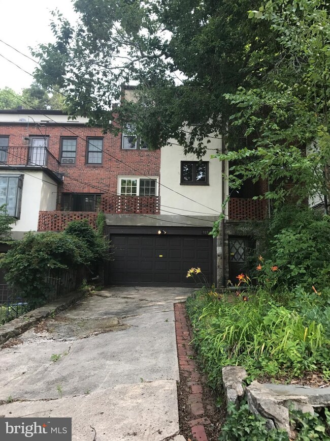 325 Tuscany Rd, Baltimore, MD 21210 - photo 2