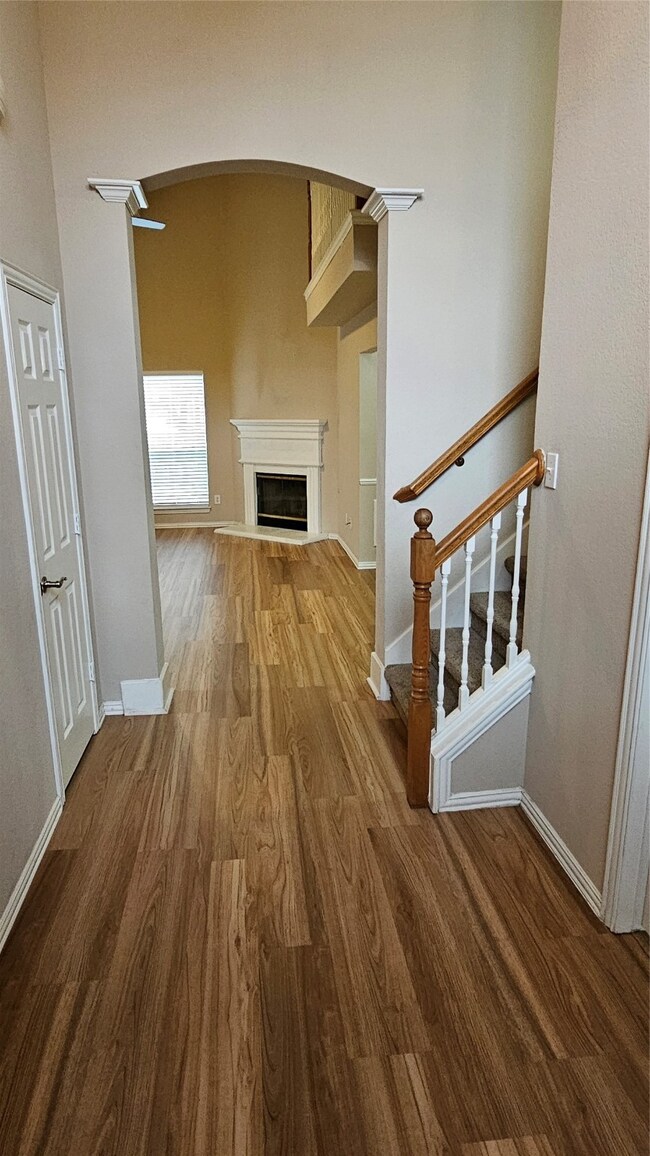 4405 Fox Meadows Ln, Mansfield, TX 76063 - photo 5