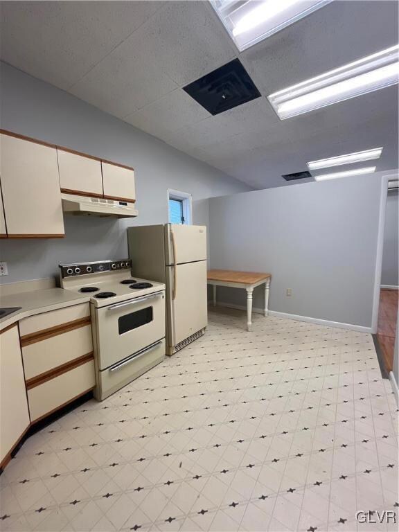 11 S Main St unit 104, Nazareth, PA 18064 - photo 7