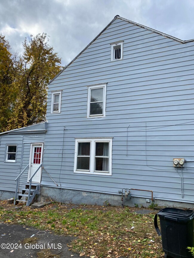 458 2nd St, Albany, NY 12206 - photo 4
