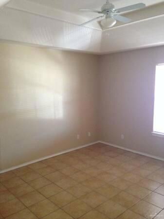 2503 Salvatierra Ave unit 25, Edinburg, TX 78541 - photo 6