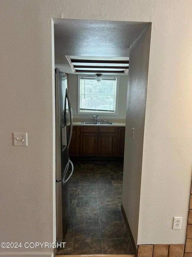 7531 Bearfoot Cir unit 2, Anchorage, AK 99502 - photo 5