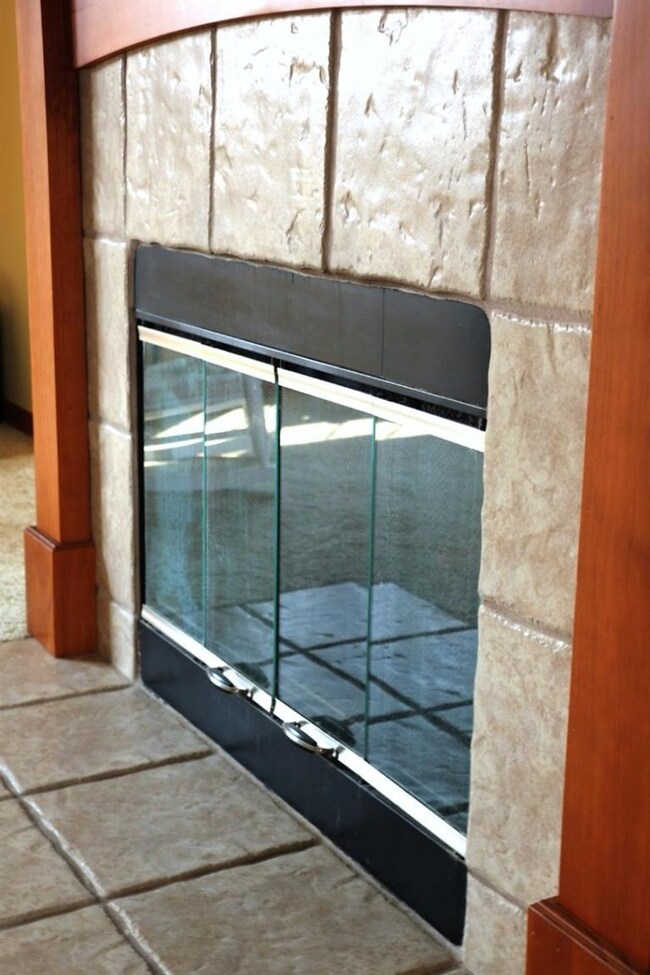 388 Sara Ln, La Porte, IN 46350 - photo 3