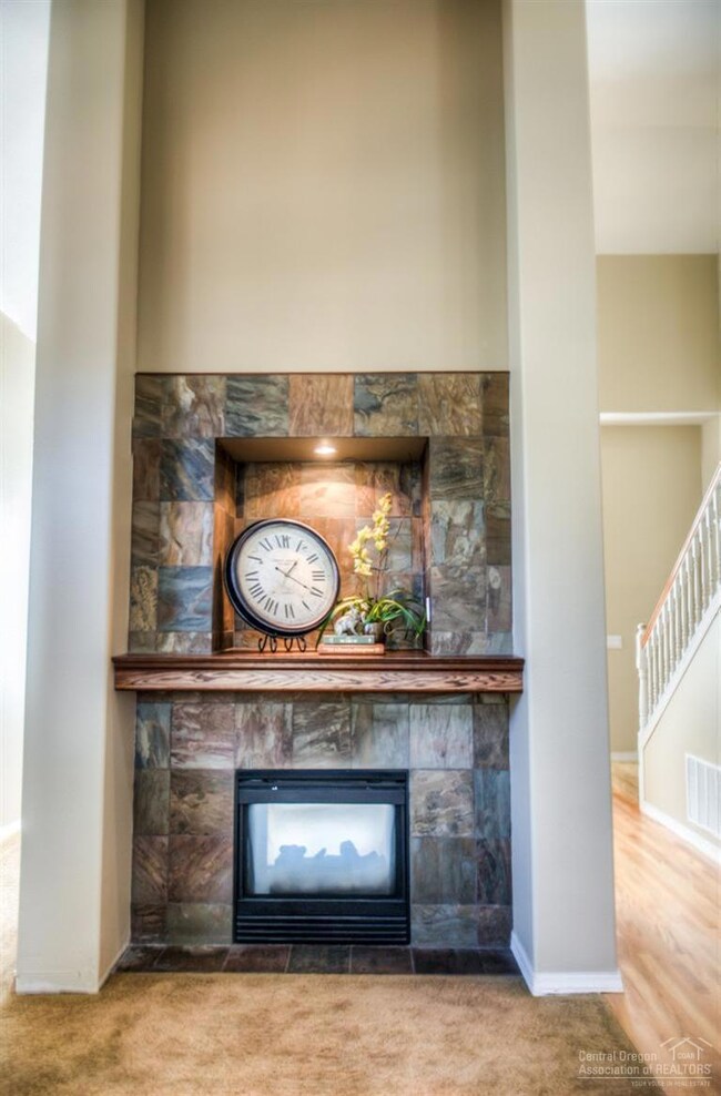 61057 Chamomile Place, Bend, OR 97702 - photo 6