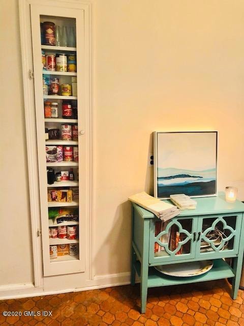 2727 Post Rd, Darien, CT 06820 - photo 6