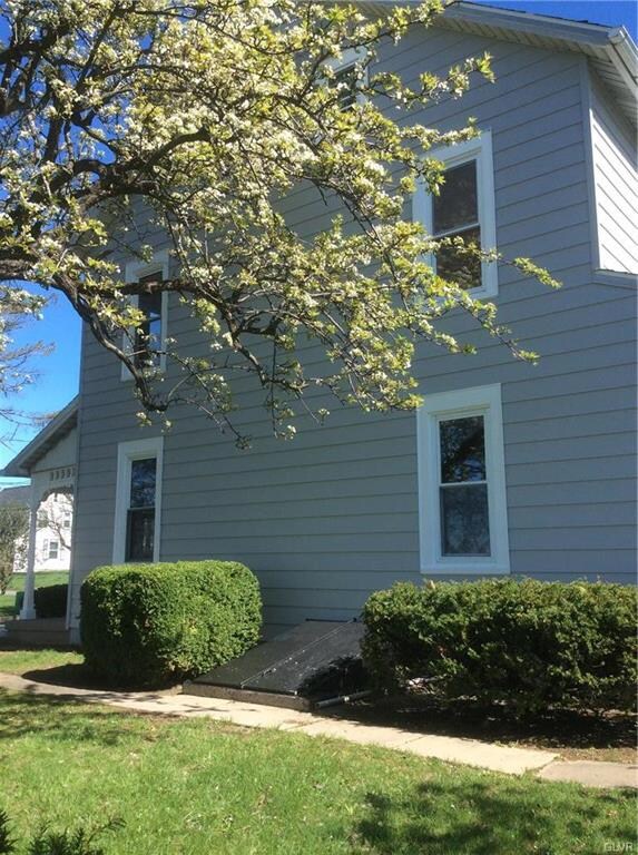 5165 Springmill Rd, Whitehall, PA 18052 - photo 6