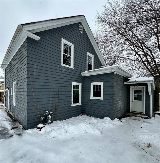 2 Parent St, Spencer, MA 01562 - photo 5