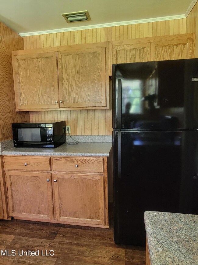 1217 Old 63 N, Lucedale, MS 39452 - photo 5