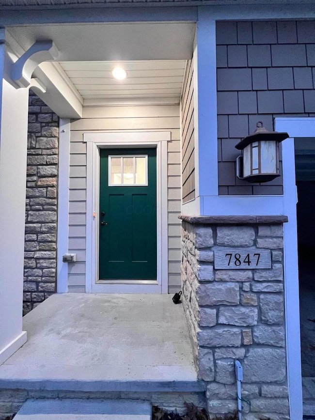7847 Aideen Ct unit 1, Dublin, OH 43016 - photo 2