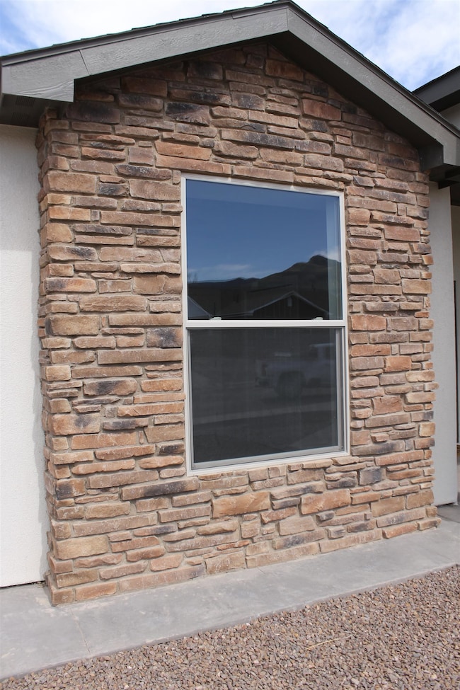 1231 Mimosa Ave, Alamogordo, NM 88310 - photo 5