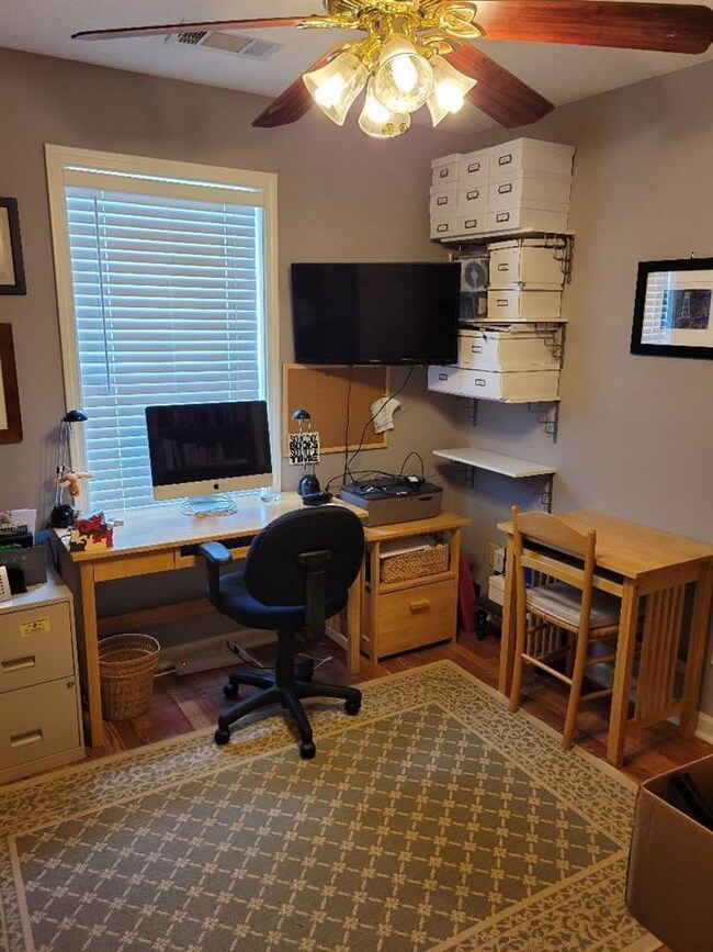 6936 Parkbrook Ln, Cordova, TN 38018 - photo 3