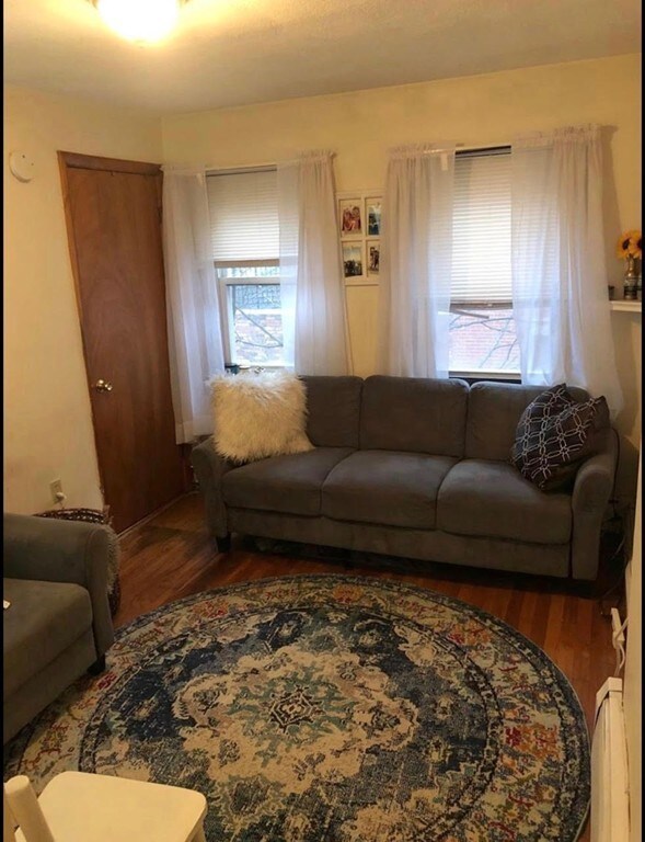 75 N Margin St unit 3, Boston, MA 02113 - photo 4