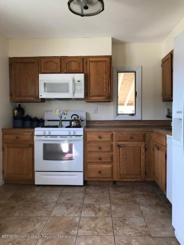 41 Bucknell Dr, Hazlet, NJ 07730 - photo 7