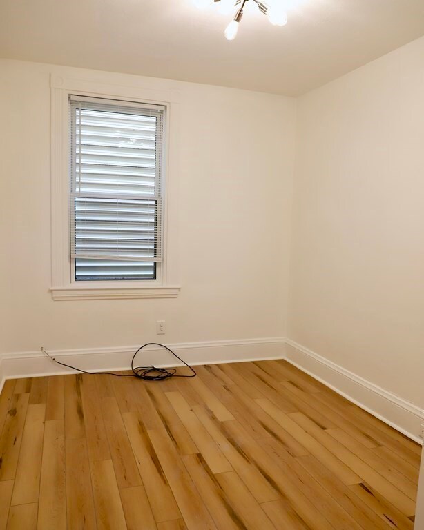 859 1/2 E Broadway unit 1, Boston, MA 02127 - photo 6