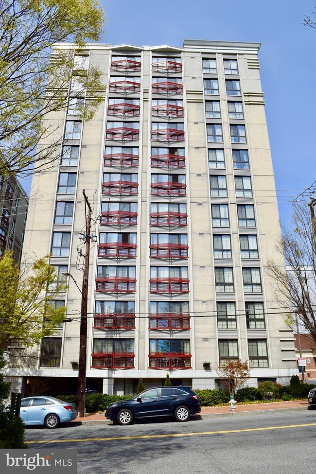 7923 Eastern Ave unit 905, Silver Spring, MD 20910 - photo 2