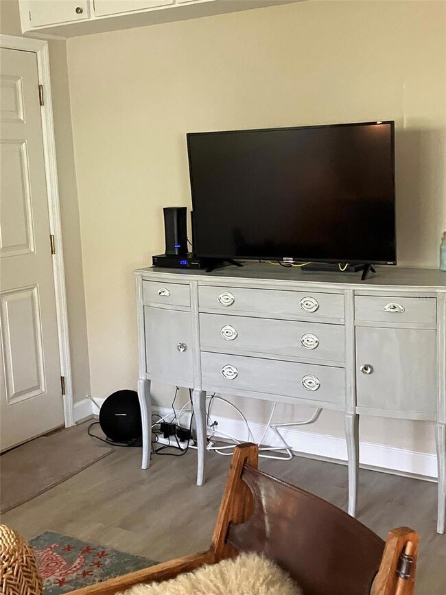 8200 Bayshore Dr unit 2, Treasure Island, FL 33706 - photo 6