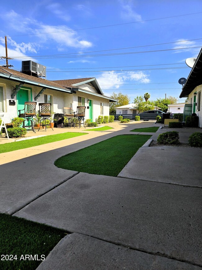 1501 E Oak St, Phoenix, AZ 85006 - photo 4