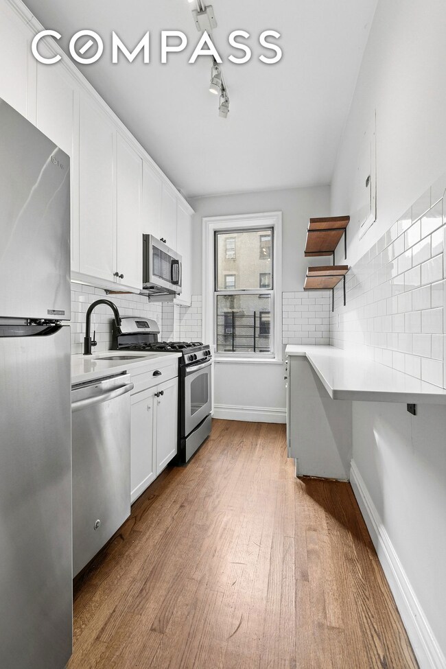 680 W 204th St unit 3E, New York, NY 10034 - photo 2