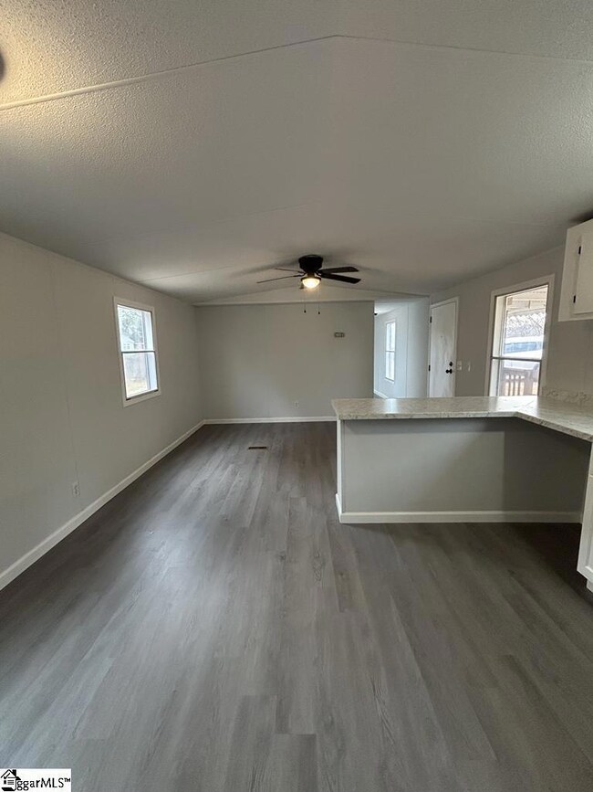 309 Beaver Pond Dr, Piedmont, SC 29673 - photo 6