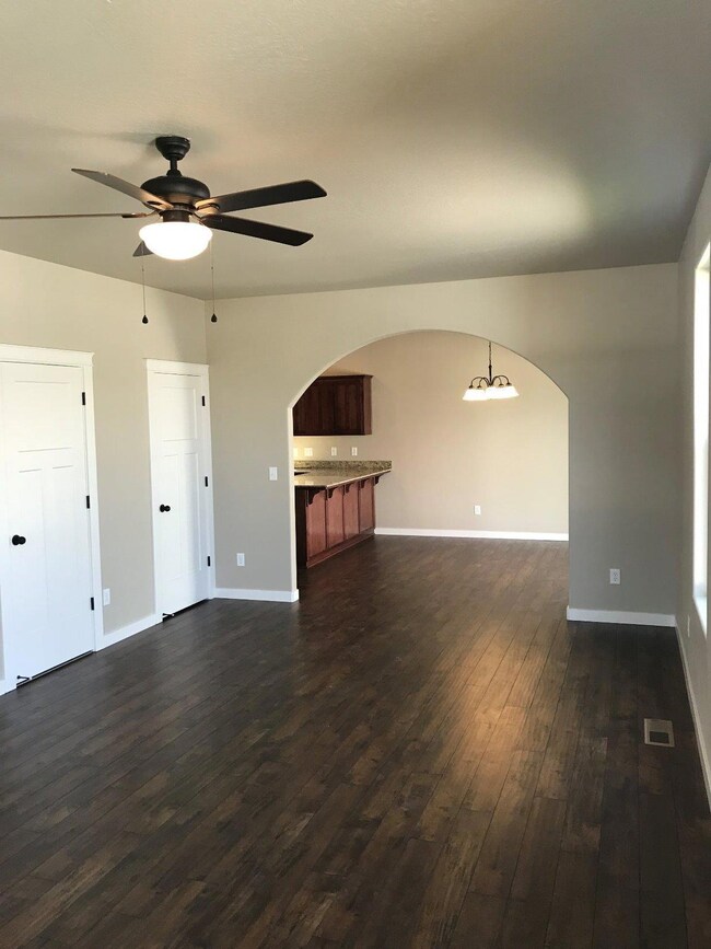 7556 Christie Way, White City, OR 97503 - photo 4