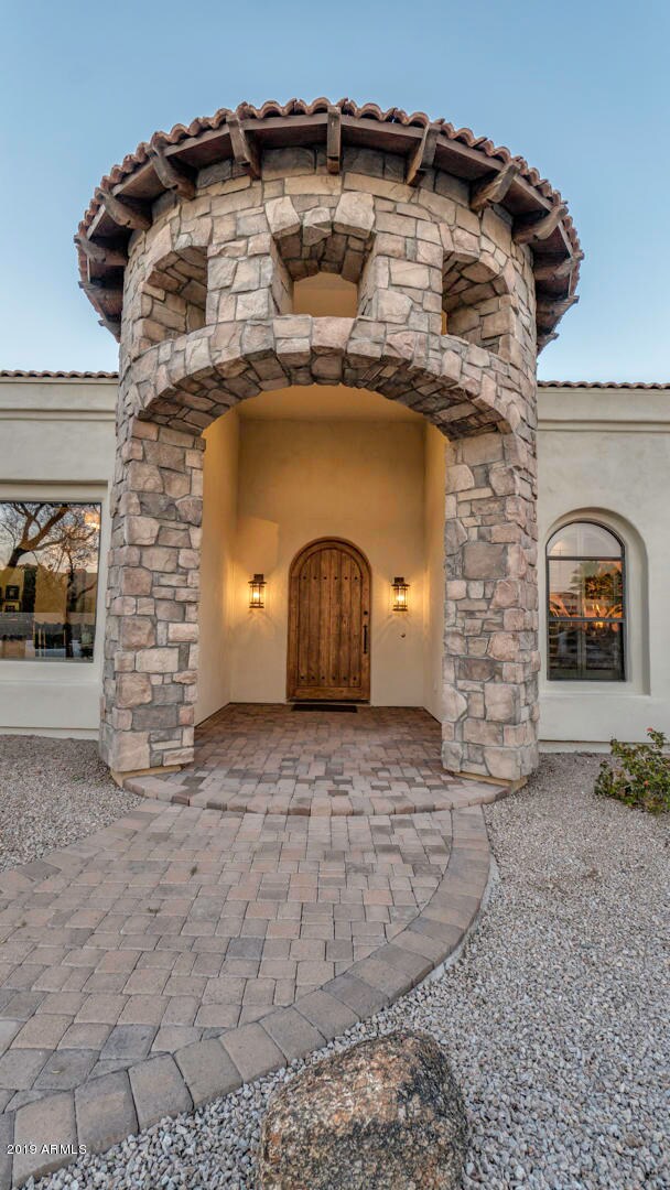 3152 N 76th Way-8