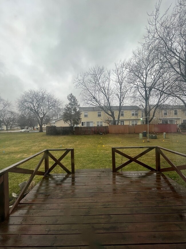 1102 Williamsburg Rd, Country Club Hills, IL 60478 - photo 4