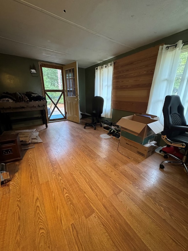 1209 NW 2nd St, Carrabelle, FL 32322 - photo 4