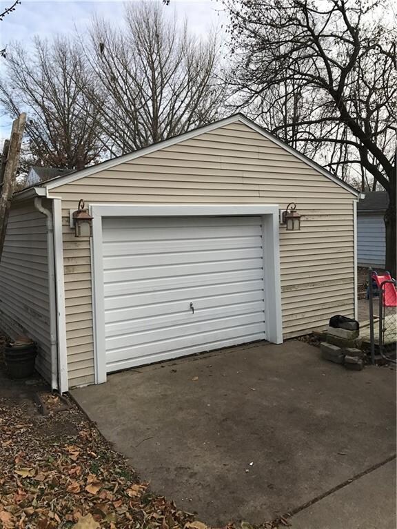 Garage