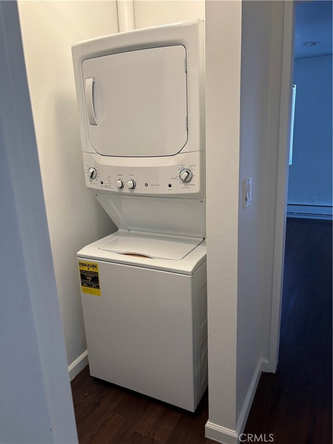 14718 W Magnolia Blvd unit 7, Los Angeles, CA 91403 - photo 4