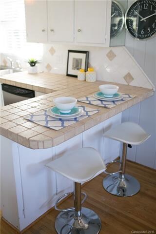 Breakfast Bar