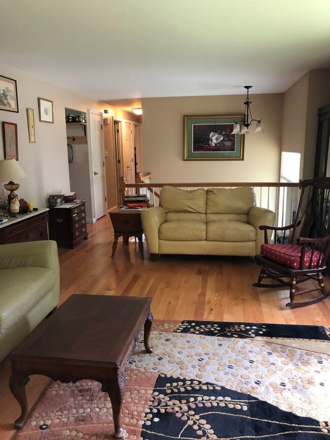 600 E Franciscan Dr, Crown Point, IN 46307 - photo 4