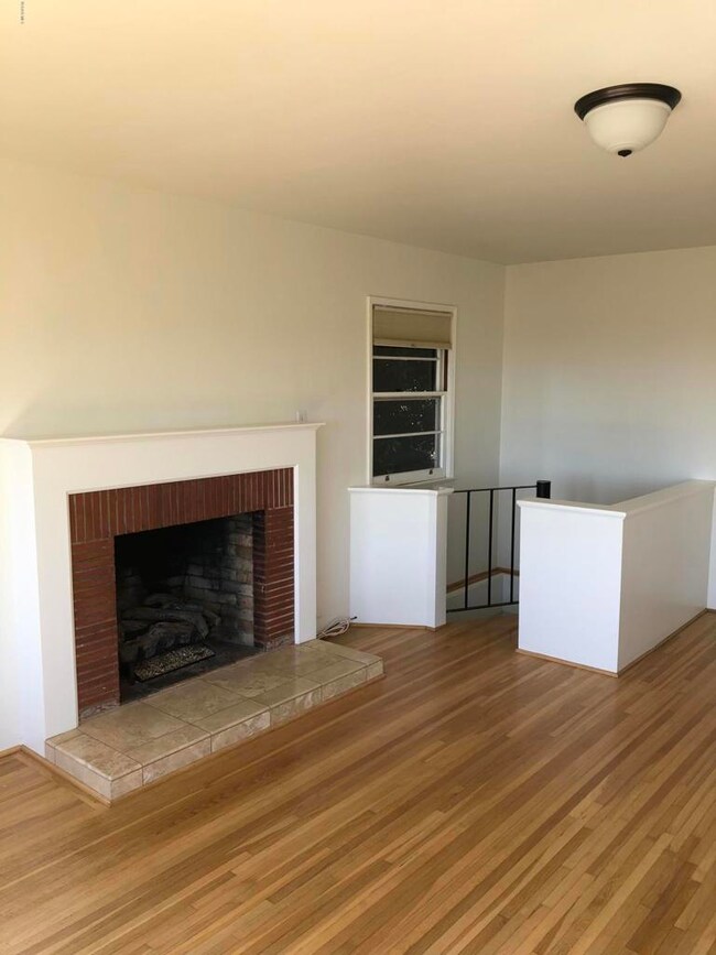 4D85B141-F10D-413C-BF8F-6E4E809A51B7