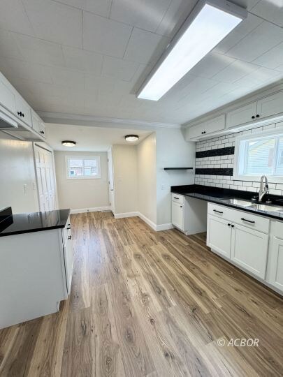 Large new kitchen