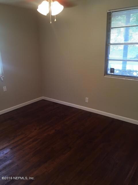 3684 Valencia Rd unit 3, Jacksonville, FL 32205 - photo 6