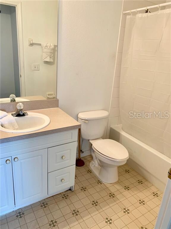 425 Caribbean Dr, Davenport, FL 33897 - photo 3