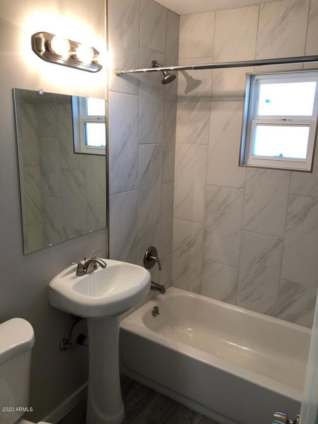 1346 E Willetta St unit 8, Phoenix, AZ 85006 - photo 5