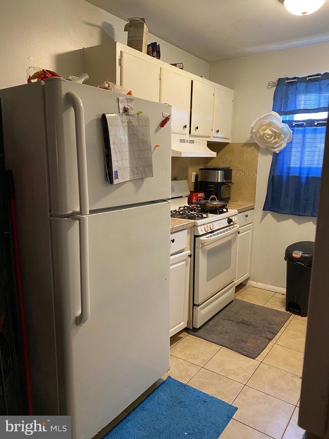 202 La Cascata, Clementon, NJ 08021 - photo 2