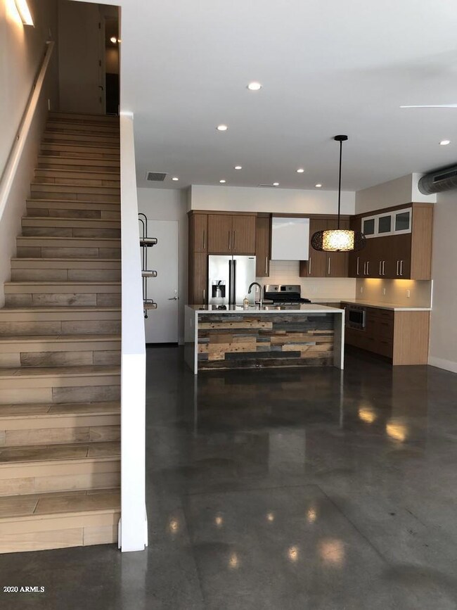 540 W Mariposa #3 (7)