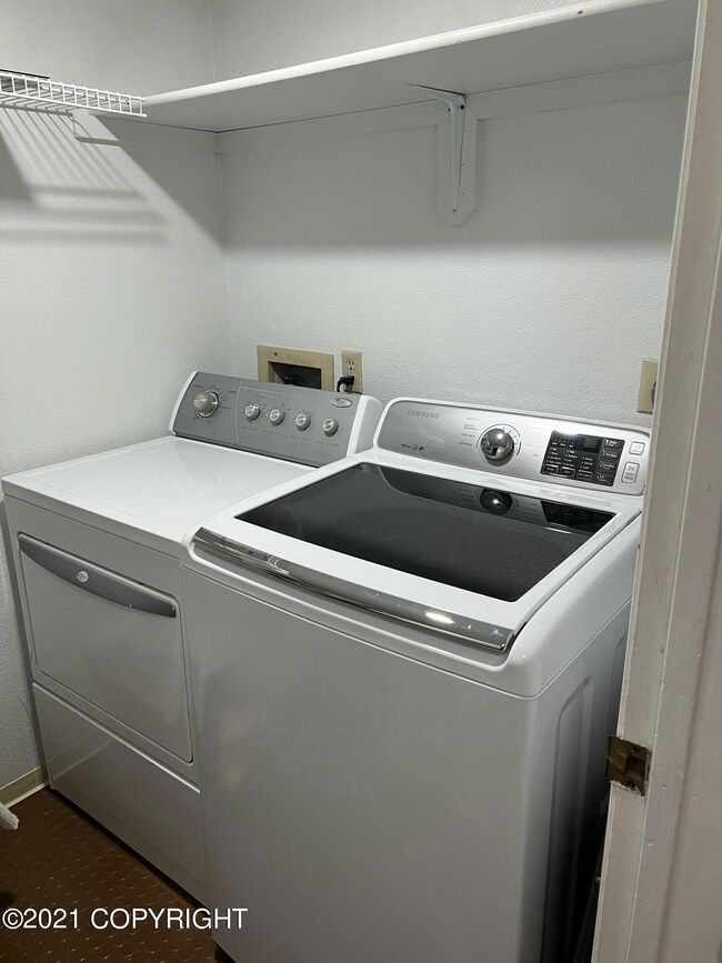 2420 Sentry Dr unit 1002, Anchorage, AK 99507 - photo 7