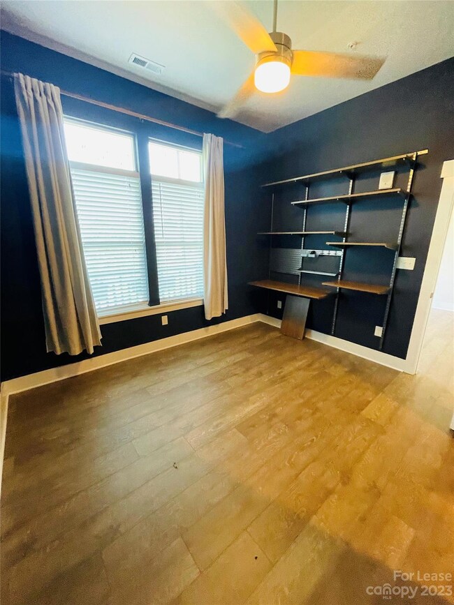 935 McAlway Rd unit 203, Charlotte, NC 28211 - photo 4