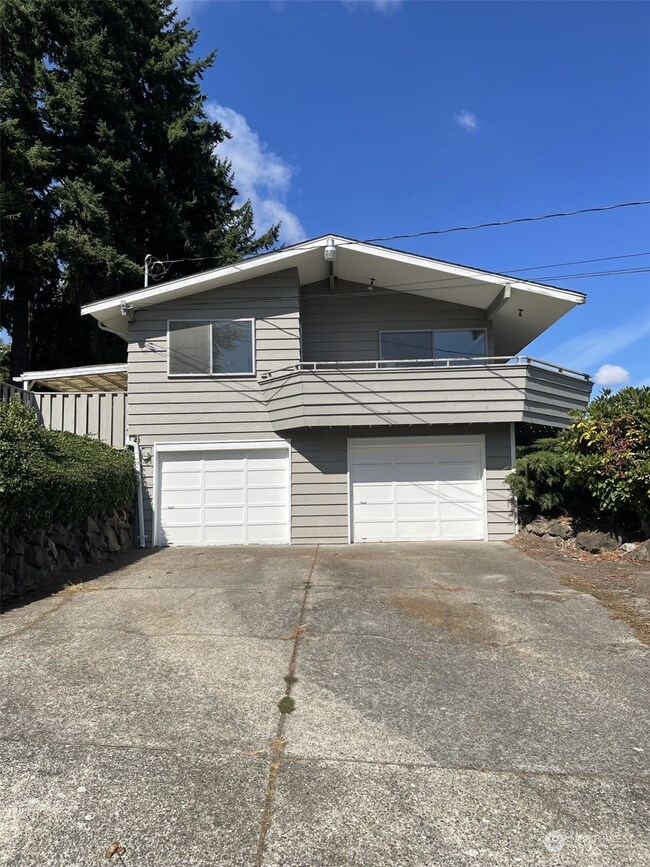 1126 Magnolia Dr, Fircrest, WA 98466 - photo 3